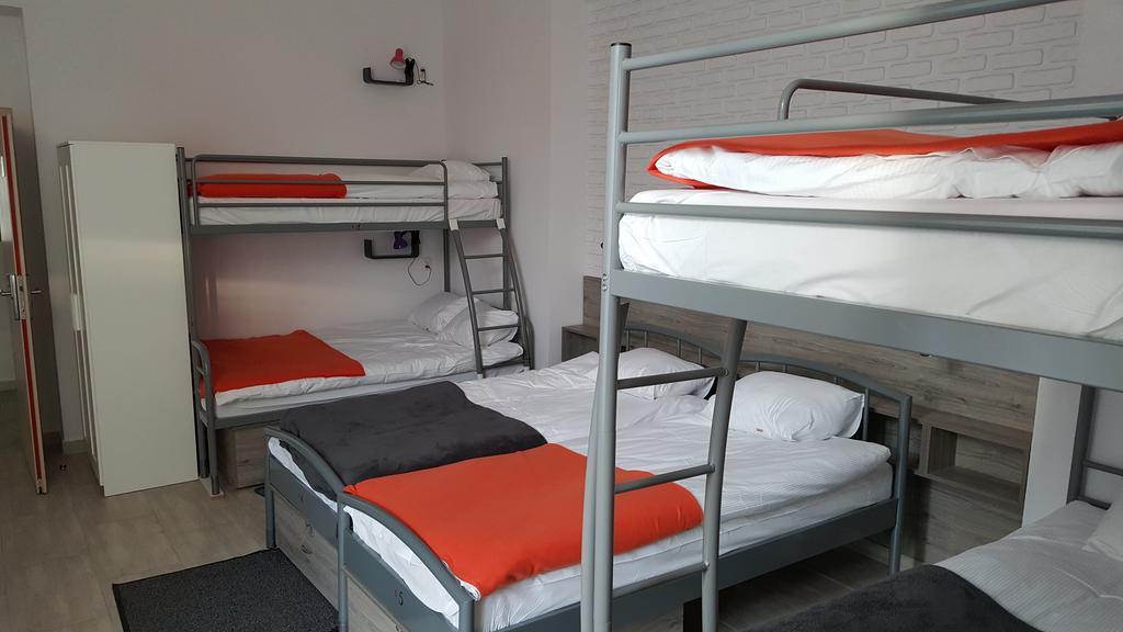Hostel Lwowska 11 Varsavia Esterno foto