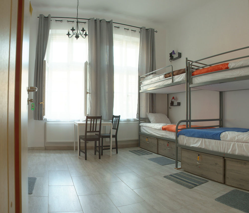 Hostel Lwowska 11 Varsavia Esterno foto